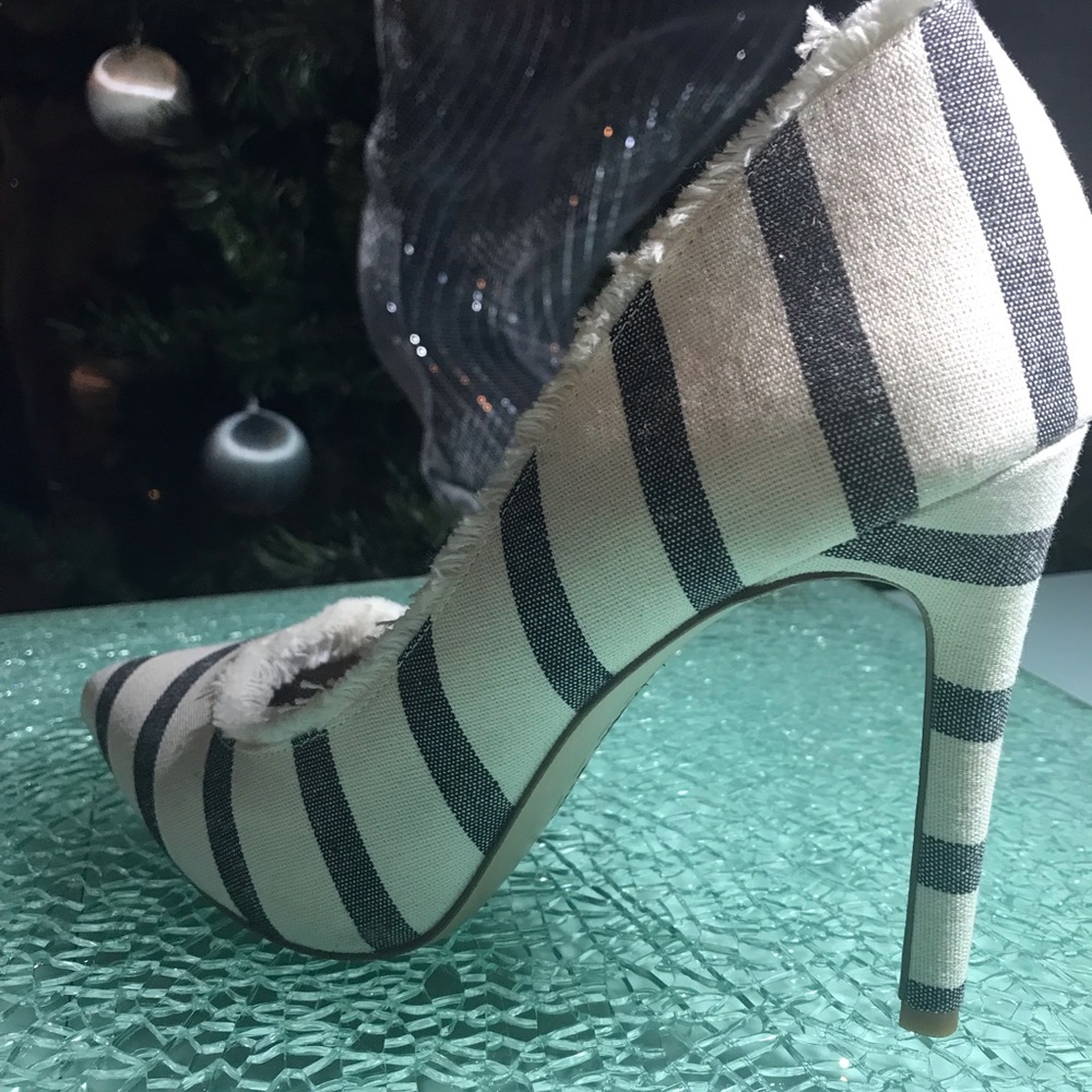 Gianni Bini Stiletto shoes
